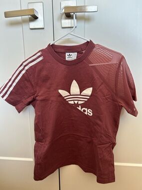 adidas womens Maroon Trefoil Short Sleeve Tee